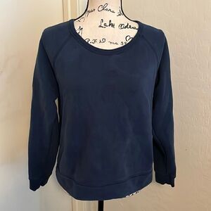 Everlane Blue Pullover Sweatshirt Casual Contemporary Active Gym Hiking Outdoor